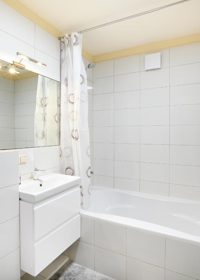 Ona'S Apartment In City Center With Private Parking Kaunas Luaran gambar