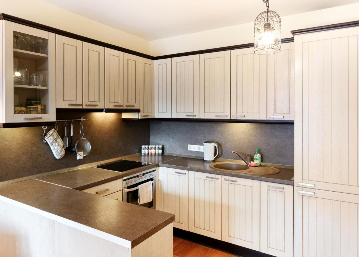 Ona'S Apartment In City Center With Private Parking Kaunas Luaran gambar